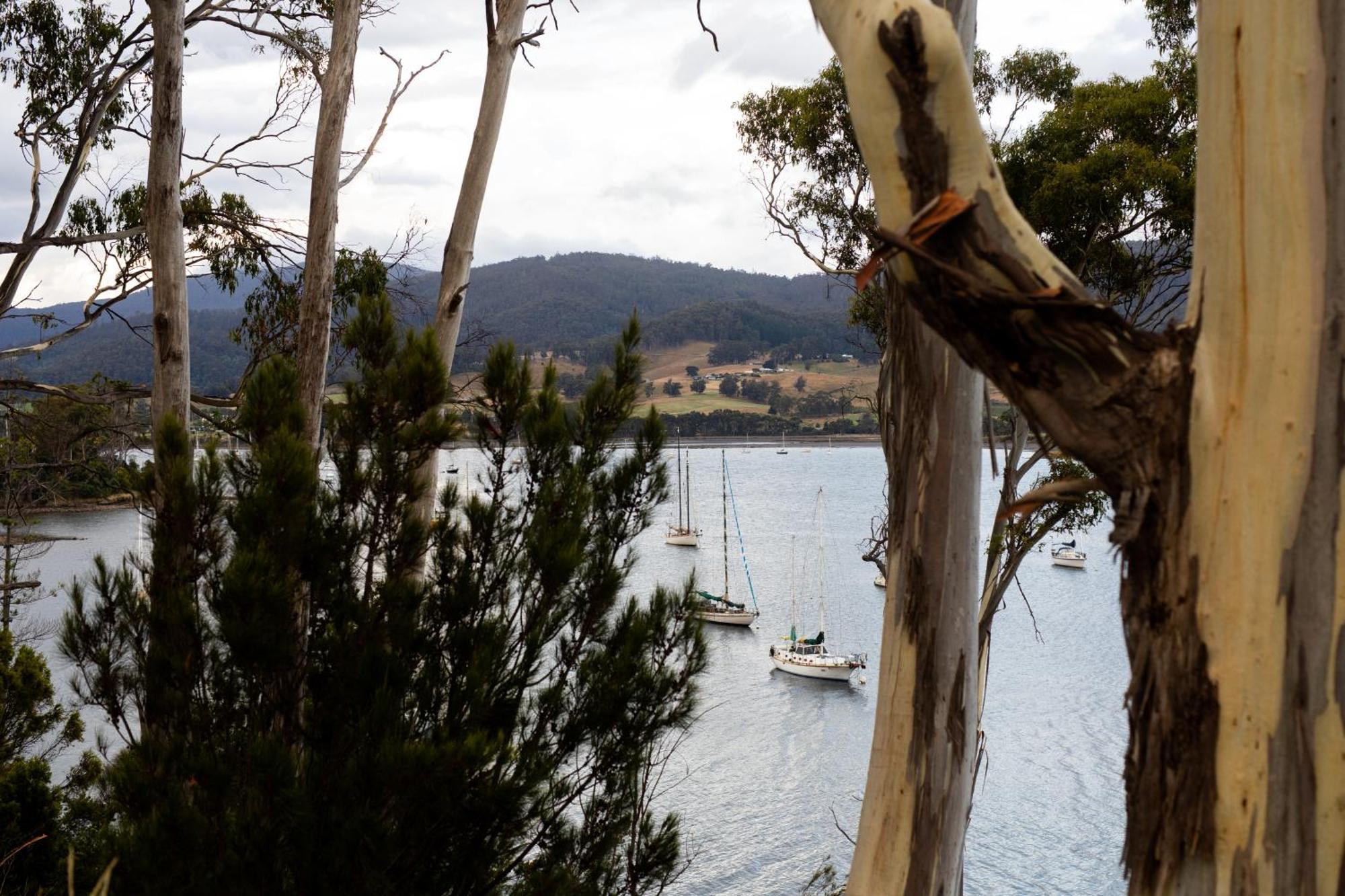 Woodland Bay Retreat-Hot Tub,Sauna And Bayview Hamptons Retreat Lymington Luaran gambar
